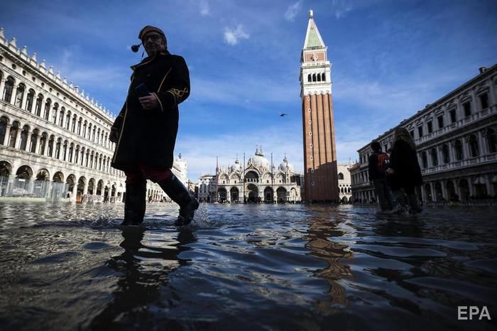 ﻿У Венеції знову сталася повінь. Фоторепортаж 1