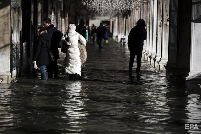 ﻿У Венеції знову сталася повінь. Фоторепортаж 4