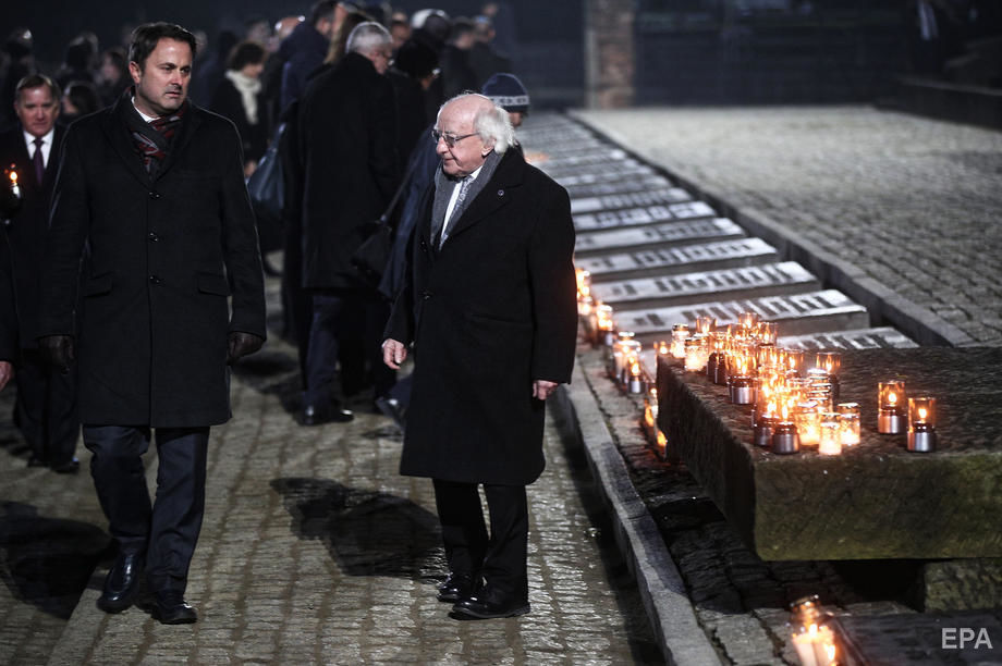﻿У світі вшановують пам'ять жертв Голокосту. Фоторепортаж 11