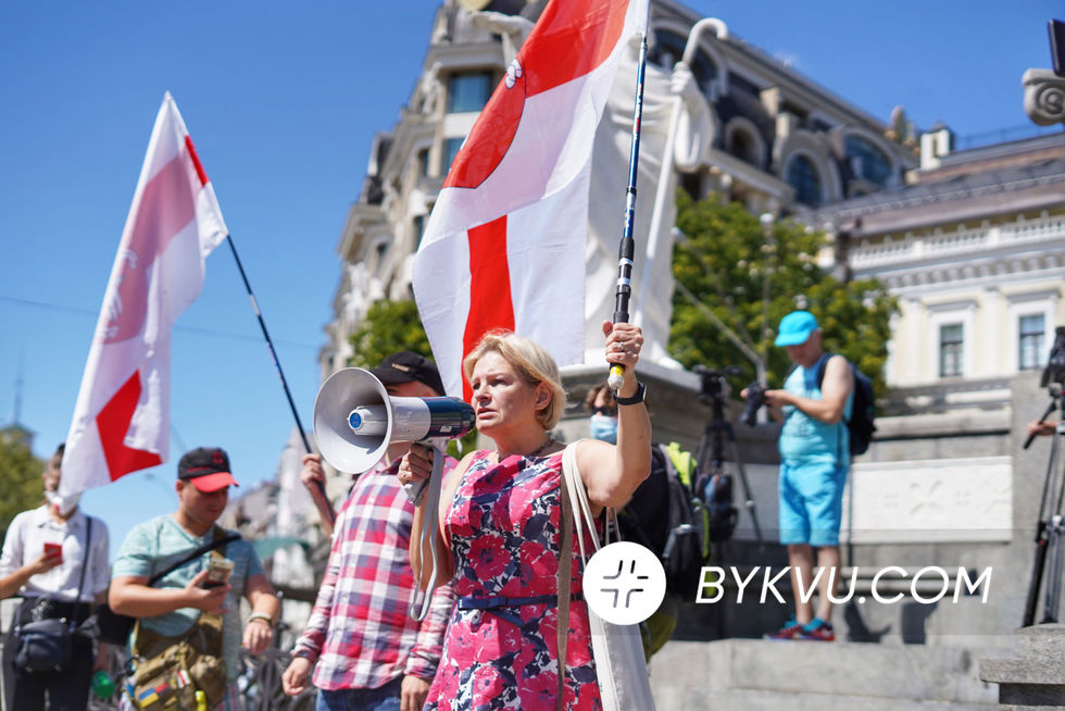 В Киеве прошло шествие в поддержку Беларуси. Фоторепортаж 2