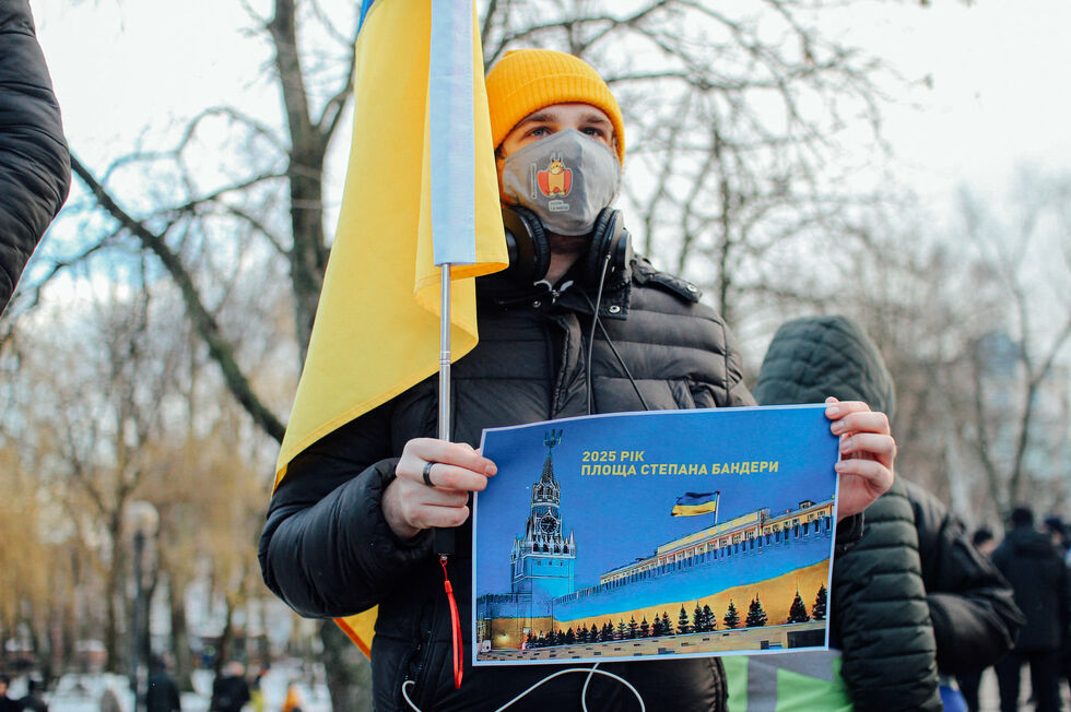 "Ми єдині та злі як ніколи". У Києві відбувся Марш єдності. Фоторепортаж 1