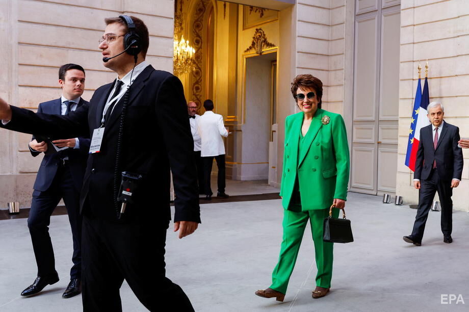 В Париже прошла инаугурация Макрона, переизбранного на второй срок. Фоторепортаж 5