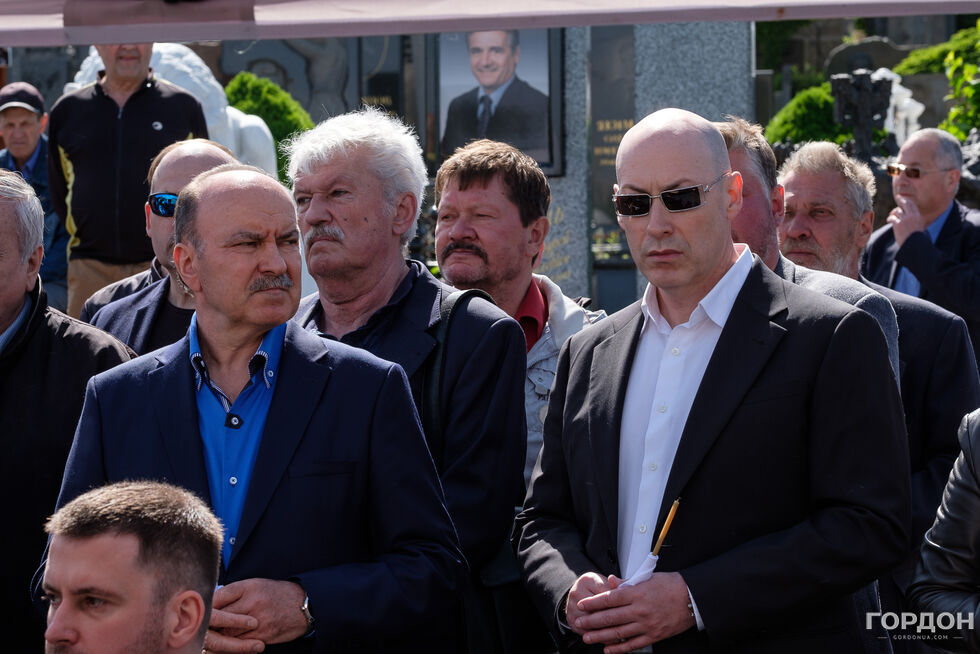 У Києві відбувається церемонія прощання з першим президентом Кравчуком. Фоторепортаж 18
