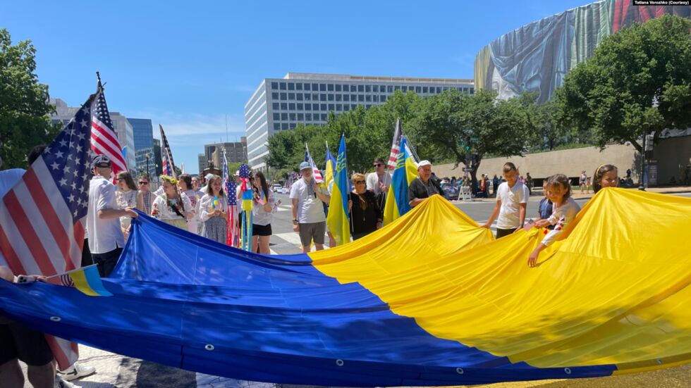 Украинская колонна впервые участвовала в параде на День независимости США. Фоторепортаж 12