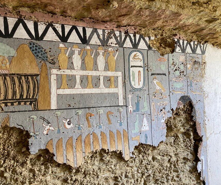Египетские археологи обнаружили, вероятно, самую старую мумию. Саркофаг, в котором она хранилась, не открывали более 4 тыс. лет. Фото, видео 1