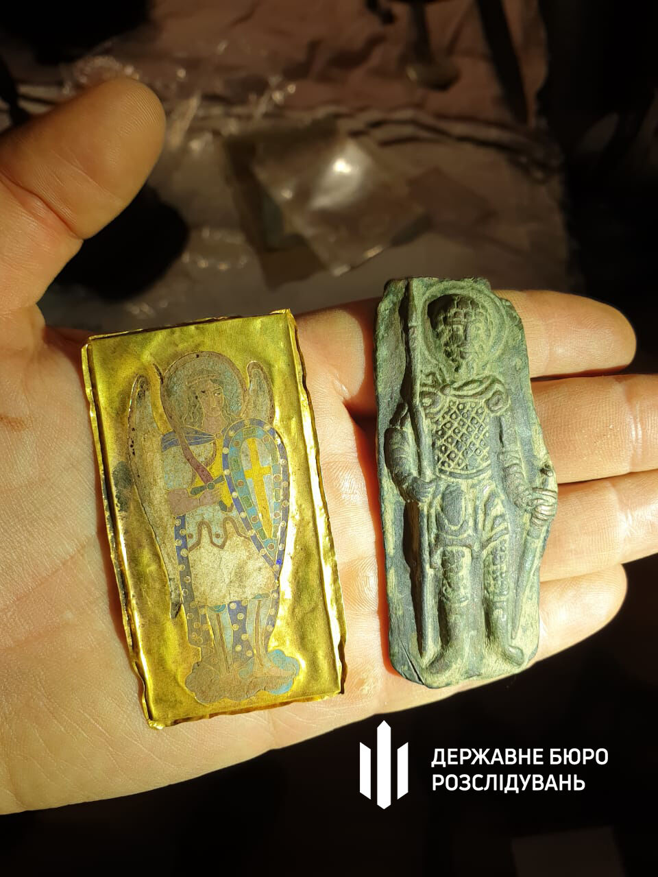 У екснардепа Горбатова знайшли ще одну колекцію стародавніх українських артефактів. Фото 12
