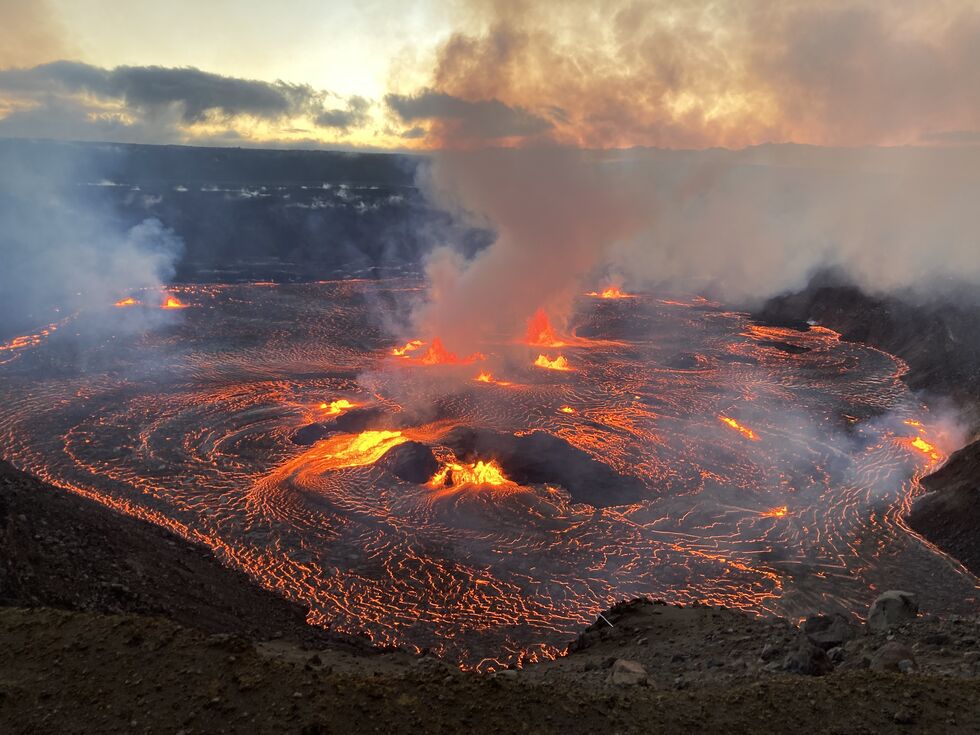 На Гавайях начал извергаться вулкан Килауэа. Фоторепортаж 4