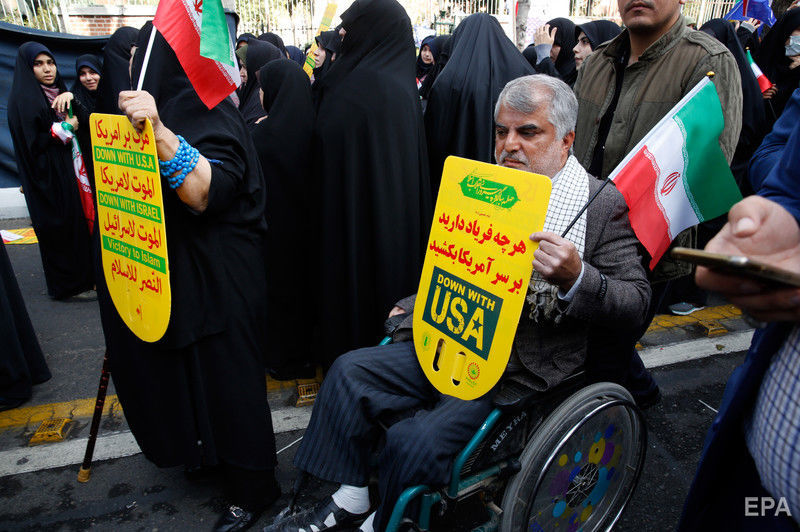 ﻿В Ірані відбулися масові антиамериканські виступи. Фоторепортаж 1