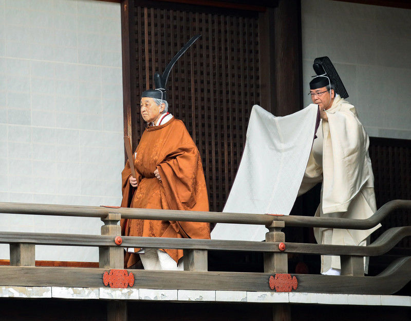 ﻿У Токіо відбулася церемонія зречення імператором престолу. Фоторепортаж  10
