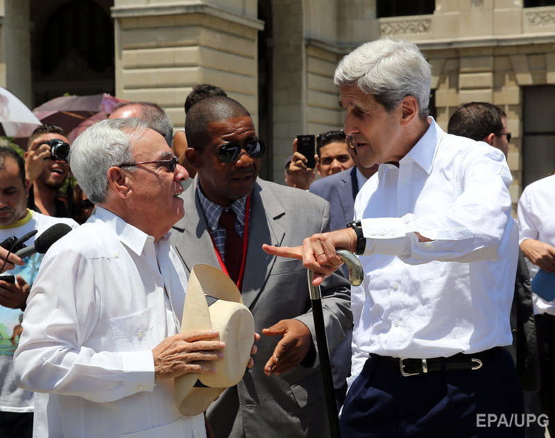 Госсекретарь США впервые за 70 лет прогулялся по Гаване. Фоторепортаж 1
