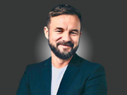 Виталий Шкляров